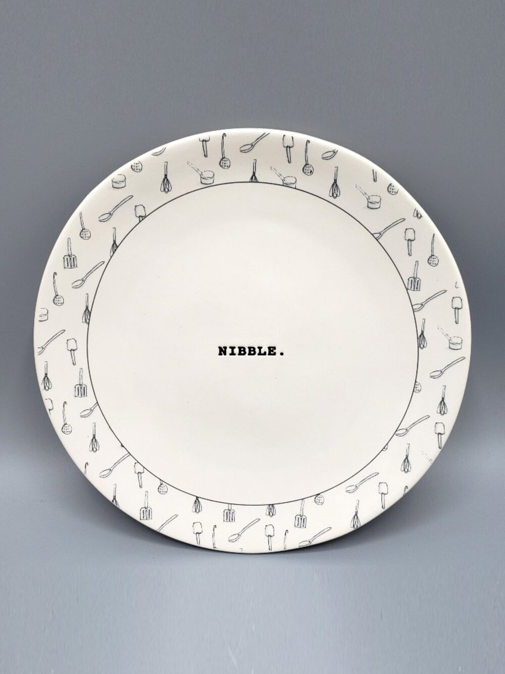 Rae Dunn NIBBLE Tool Icons Artisan Collection Magenta Salad Dessert Plate 7-3/4"